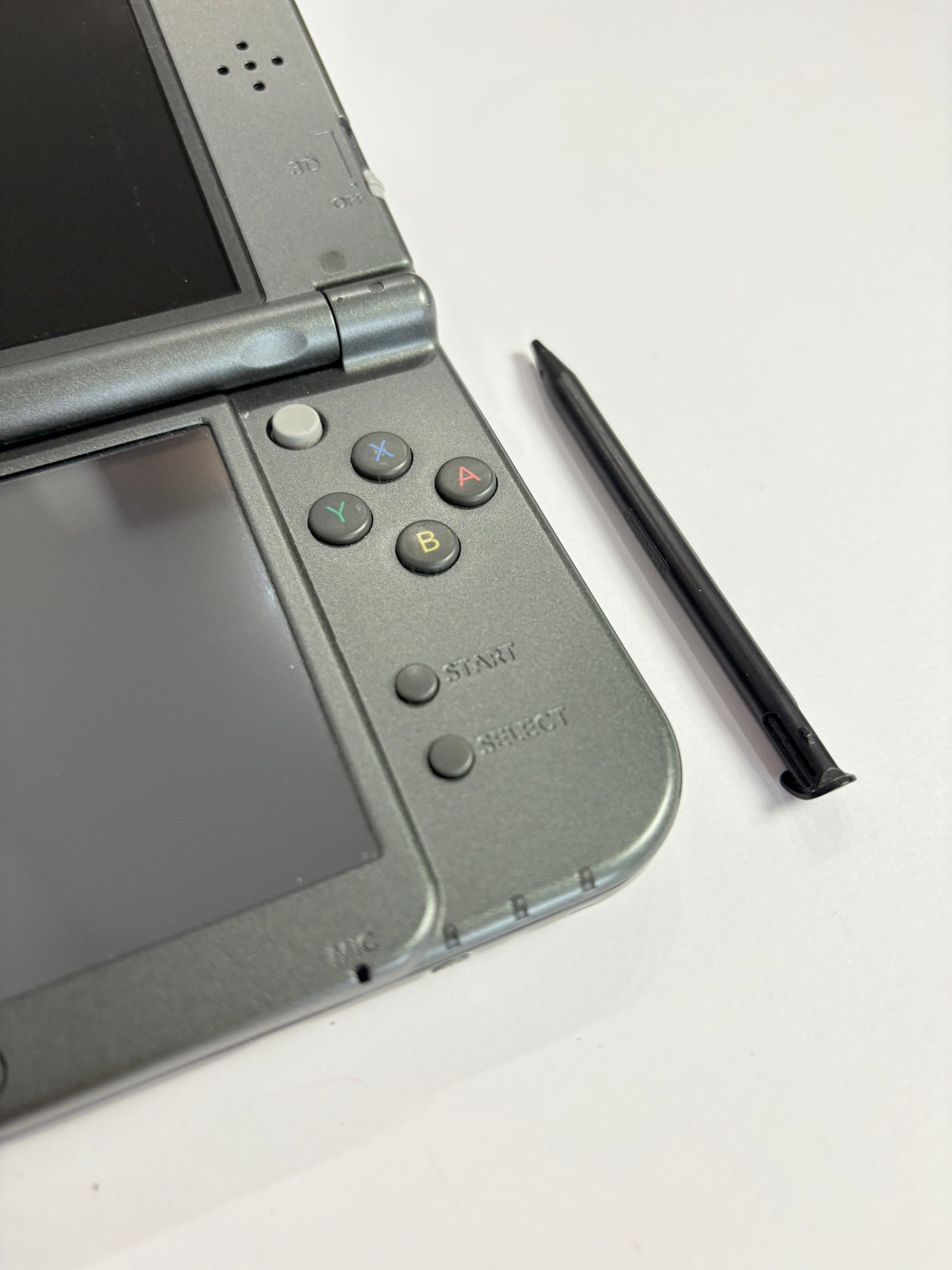 NEW Nintendo 3DS LL - Black