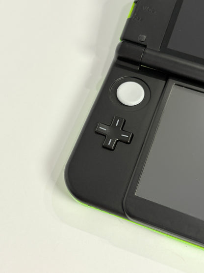 NEW Nintendo 3DS XL - Lime Green