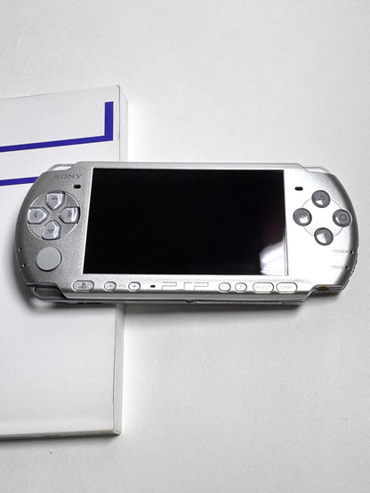 PSP 3000 - Silver