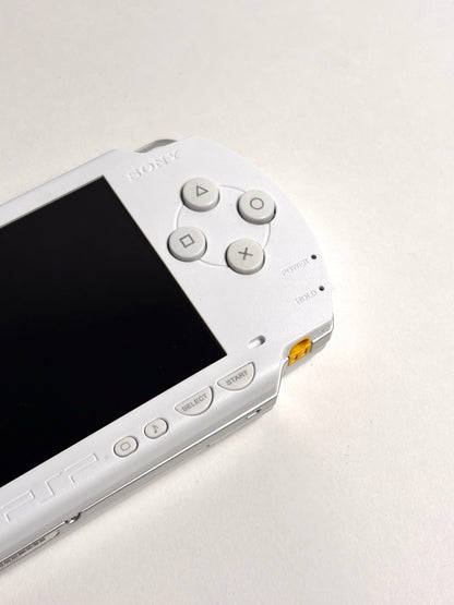 PSP 1000 - White - Tactile & IPS mod