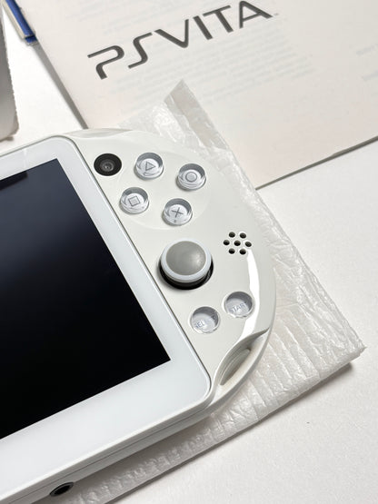 Ps Vita 2000 - White w Original box