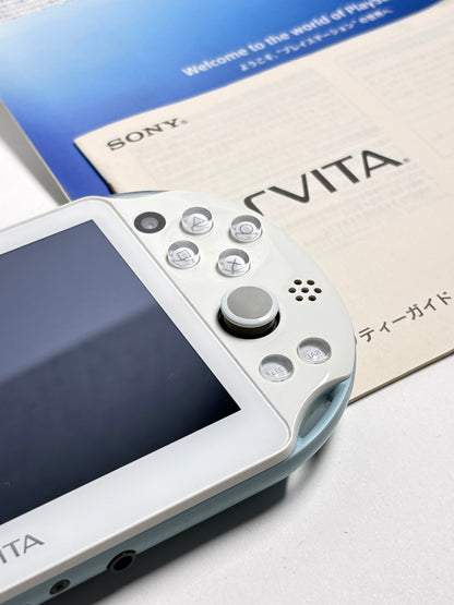 Ps Vita 2000 - Light Blue w Original box