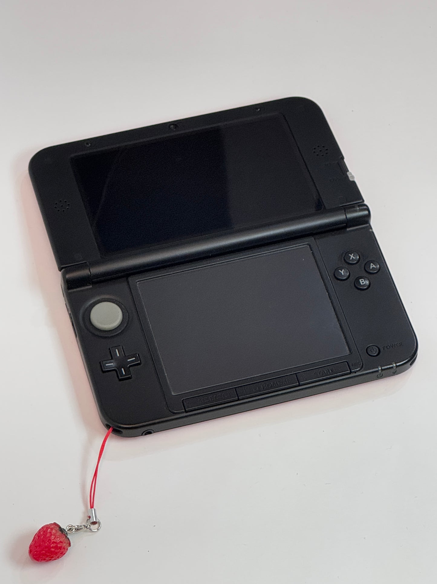 Nintendo 3DS LL - Red