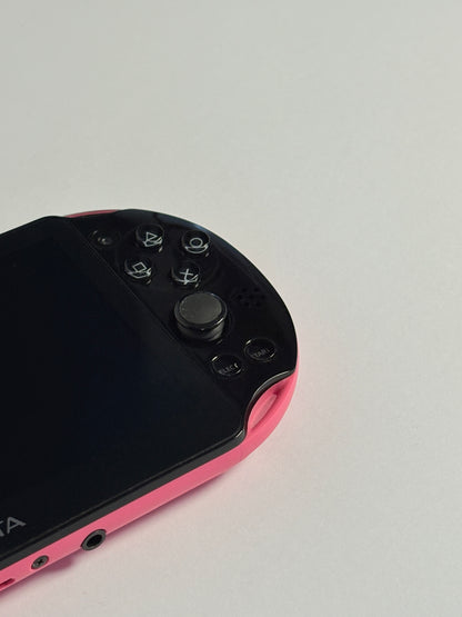 Ps Vita 2000 - Red Black