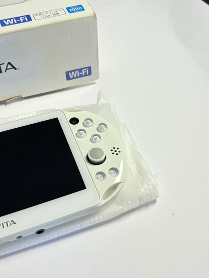 Ps Vita 2000 - White w Original box and acessories