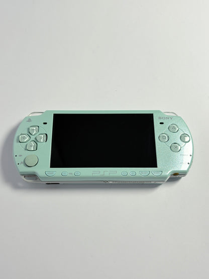 PSP 2000 - Mint Green
