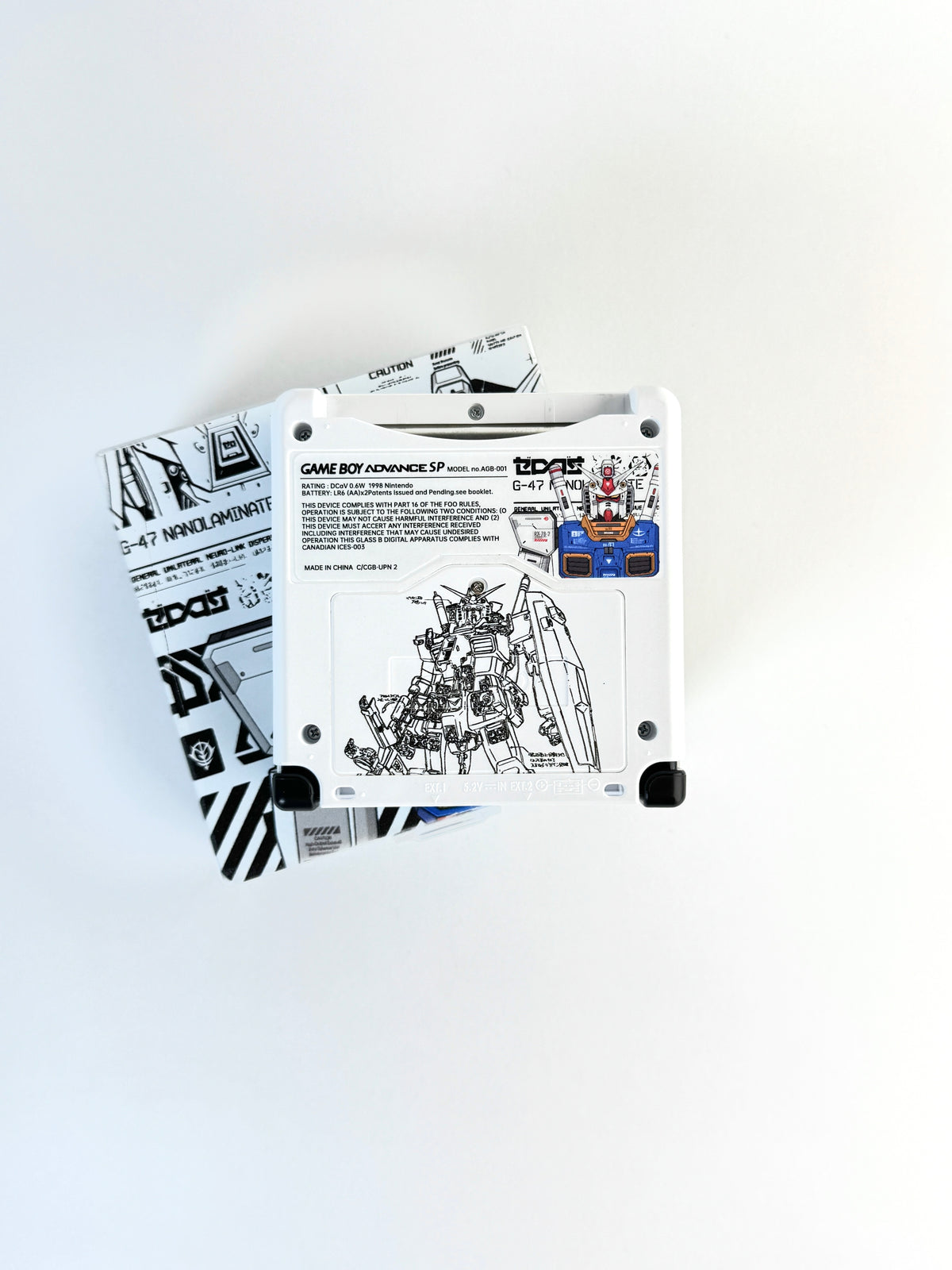 Game Boy Advance SP – Gundam inspired custom