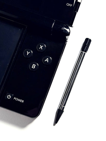 Nintendo 3DS - Black w original box and accessories