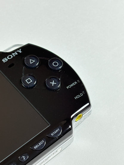 PSP 2000 - Black