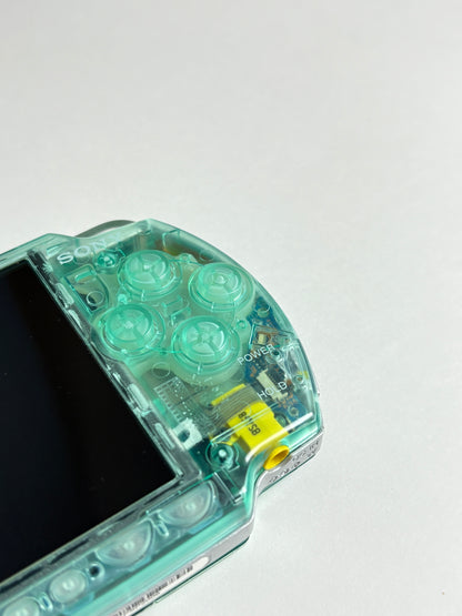 PSP 2000 - Transparent Mint Green