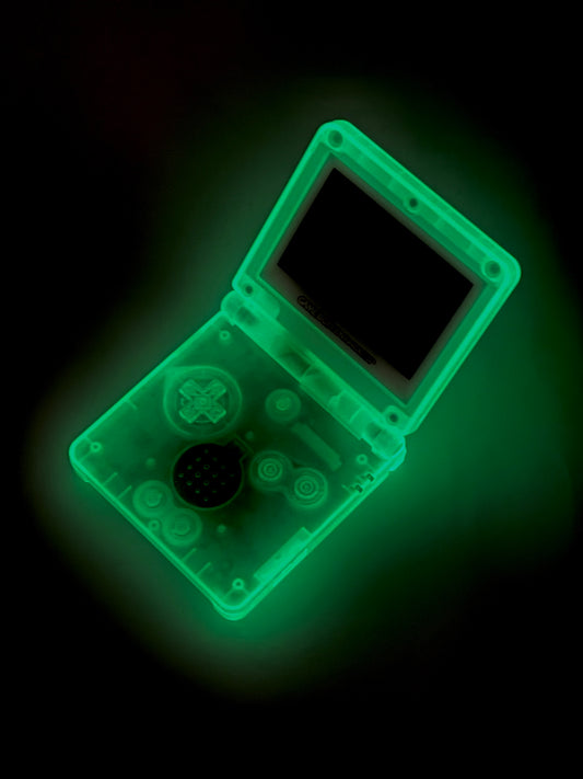 Game Boy Advance SP –Transparent Glow in the dark
