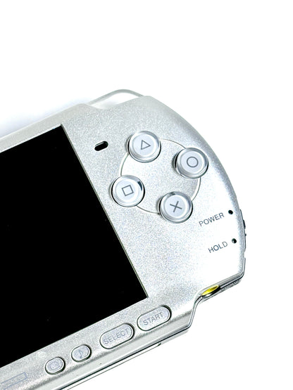 PSP 3000 - Silver - IPS