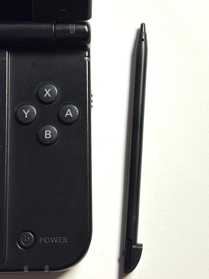 Nintendo 3DS XL - Silver