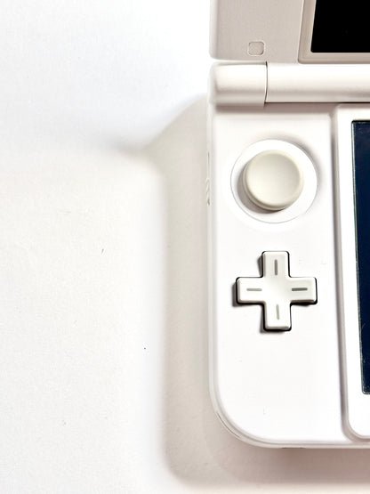 Nintendo 3DS LL - White