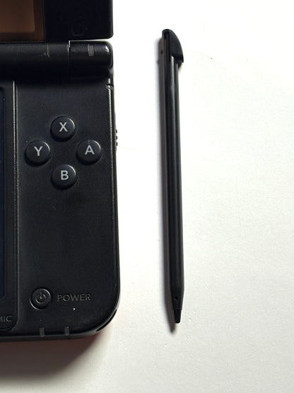 Nintendo 3DS LL - Red