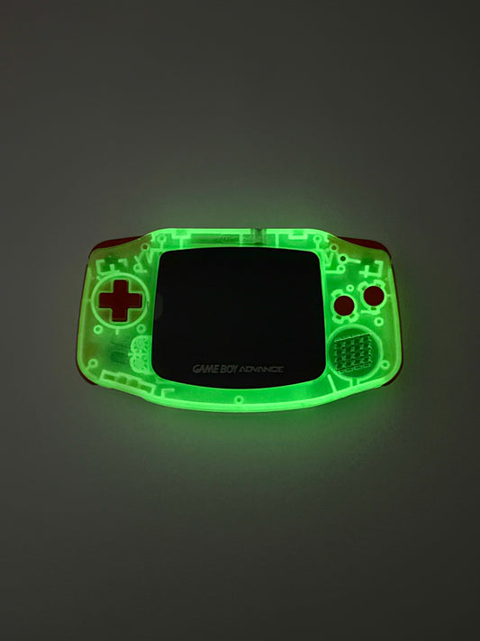 Game Boy Advance – Glow in the dark x Red