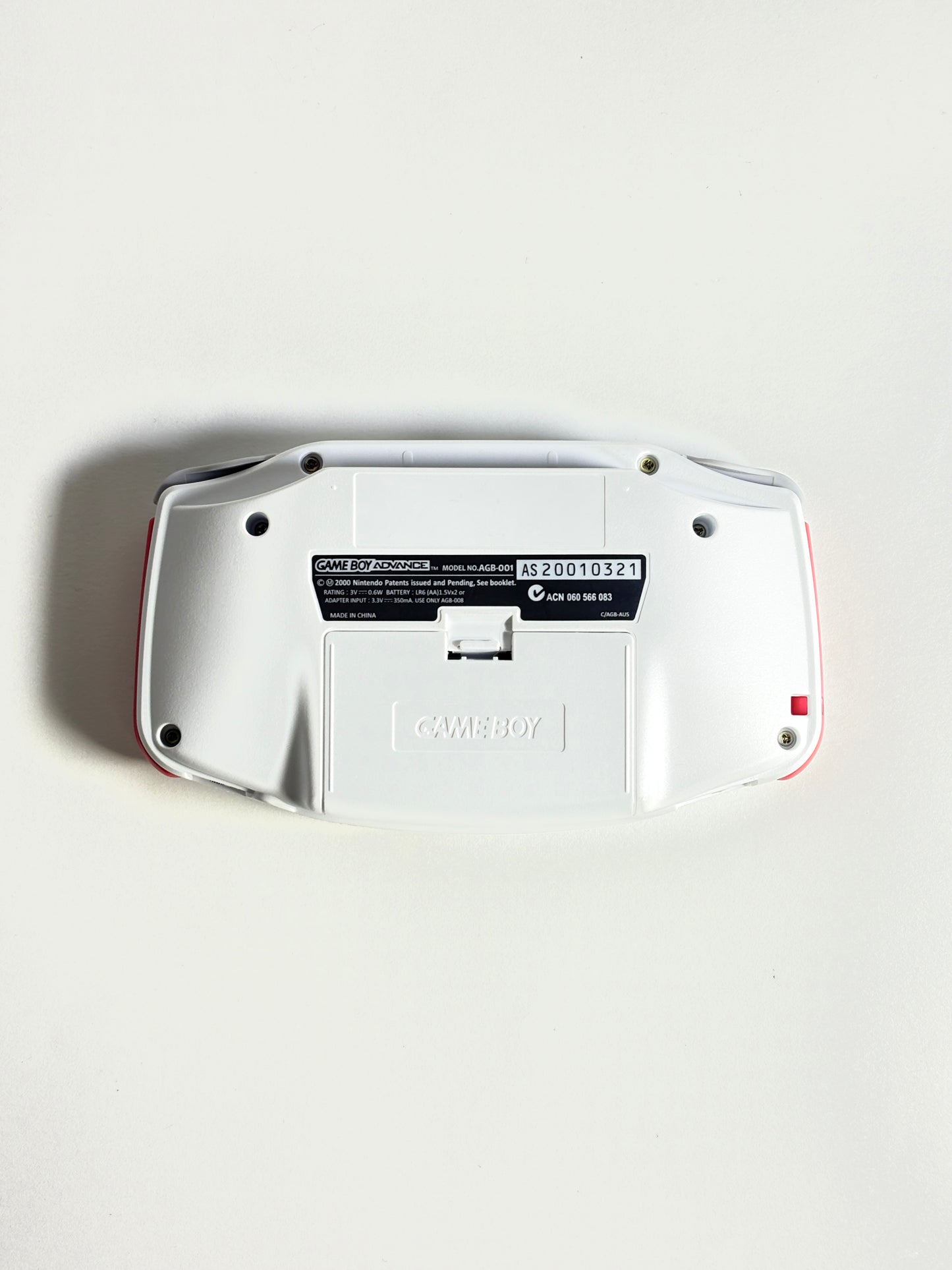 Game Boy Advance – White x Red