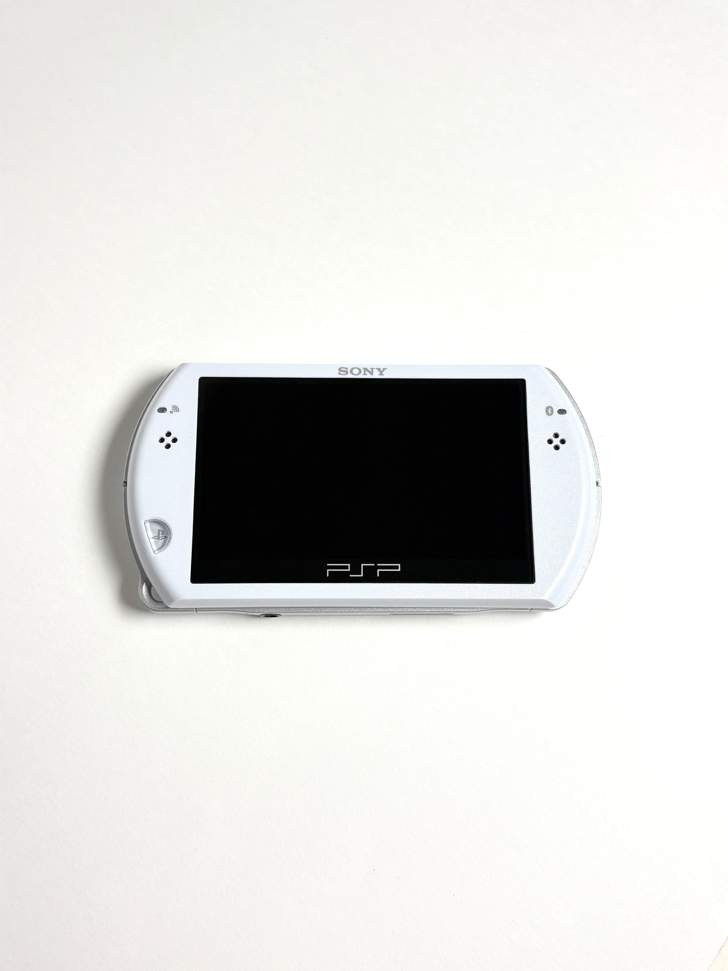 PSP Go - Pearl White
