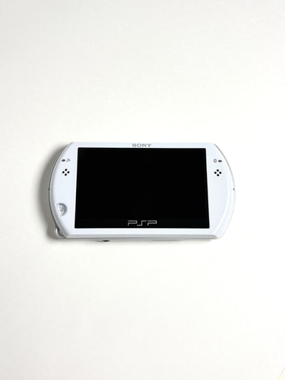 PSP Go - Pearl White
