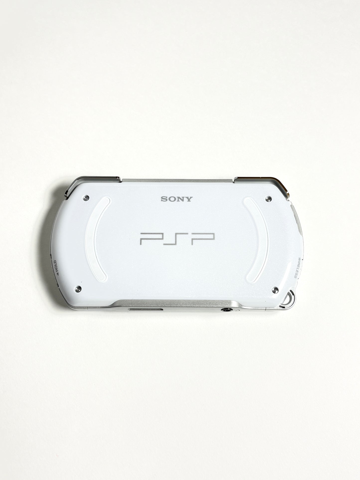 PSP Go - Pearl White