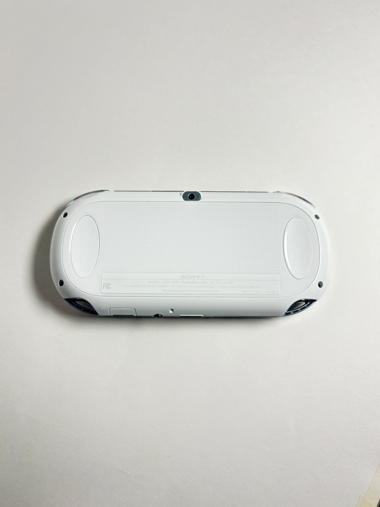 Ps Vita 1000 - Crystal White