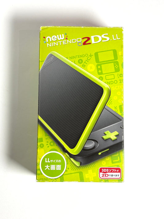 Nintendo 2DS LL - Black and Green
