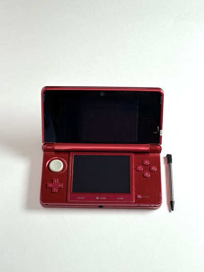 Nintendo 3DS - Red