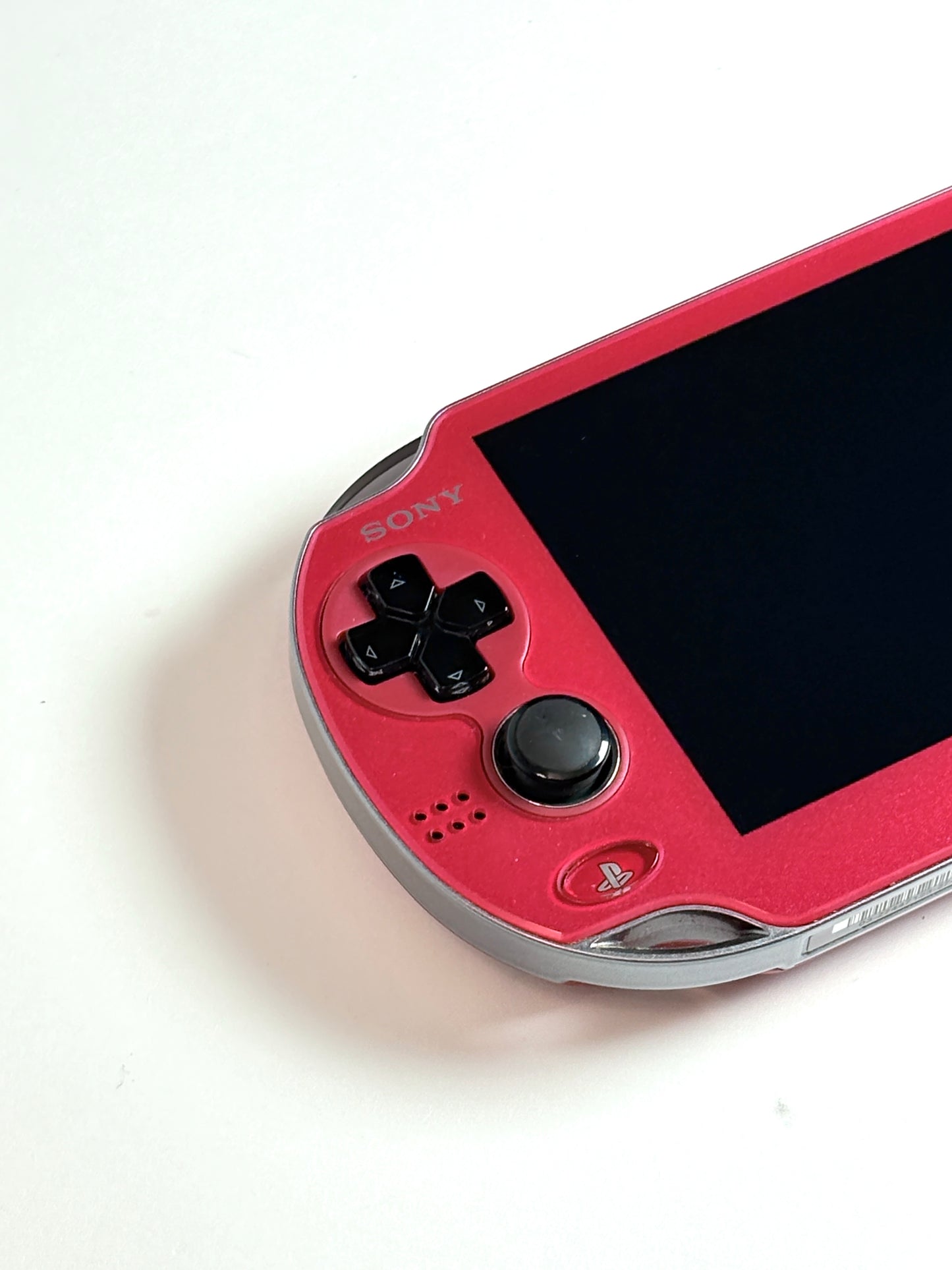 Ps Vita 1000 - Cosmic Red