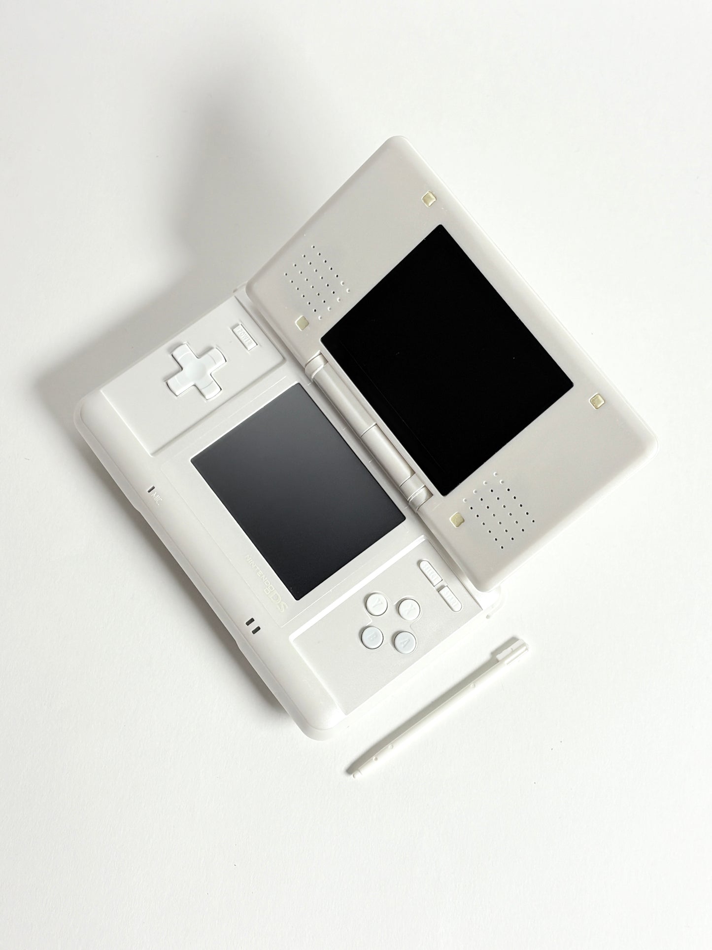 Nintendo DS - White