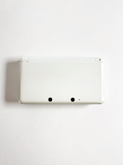 Nintendo 3DS - White