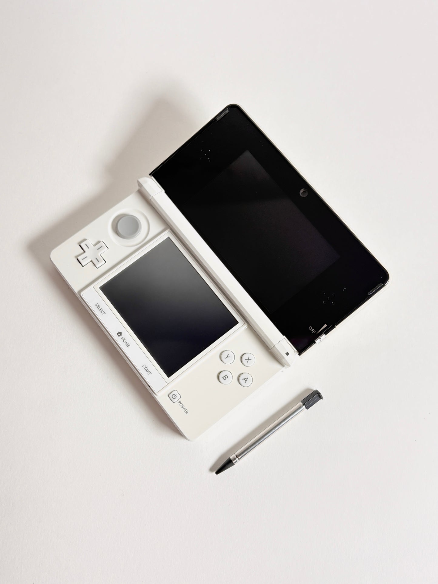 Nintendo 3DS - White