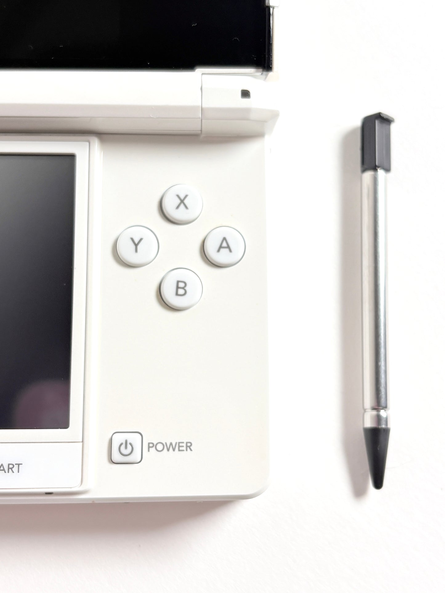 Nintendo 3DS - White