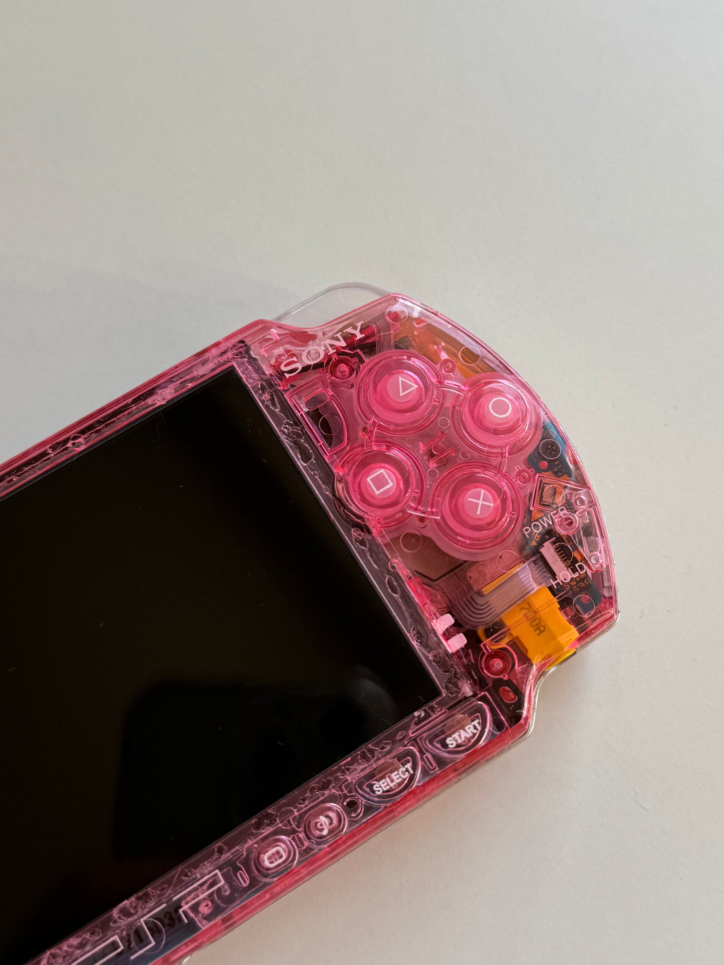 PSP 2000 - Transparent pink