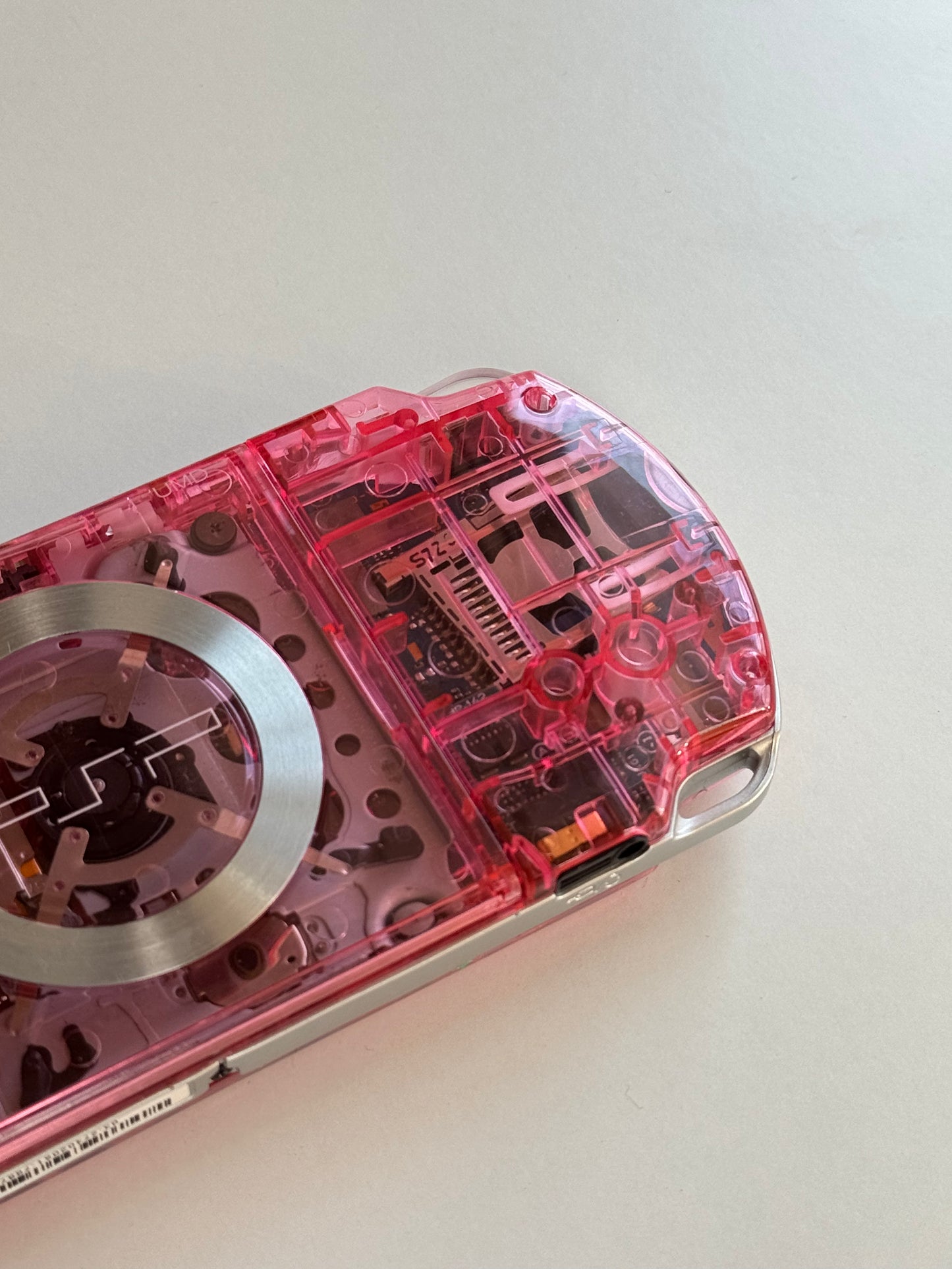 PSP 2000 - Transparent pink