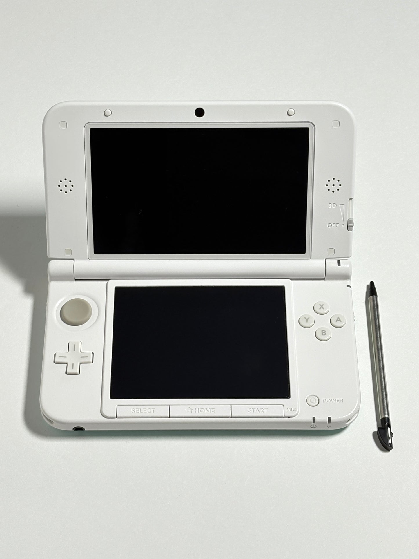 Nintendo 3DS LL - Mint and White