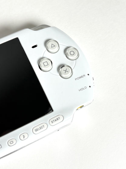 PSP 3000 - Crystal White - IPS