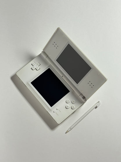 Nintendo DS Lite - Crystal White